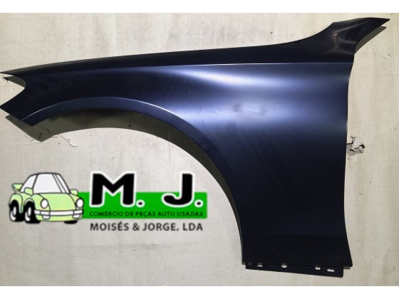 Guarda Lama Frente Esquerda Mercedes W205 2014-Novo(0001060-225)