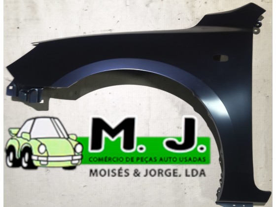 Guarda Lama Frente Esquerdo Mazda 3 2003 5 Portas-Novo(000729-11512)