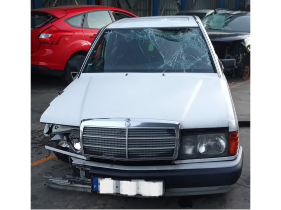 Mercedes 190 de 1992 2.0 para peças 
