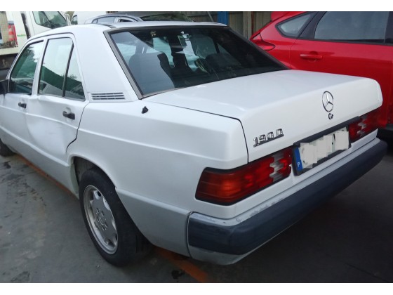 Mercedes 190 de 1992 2.0 para peças 