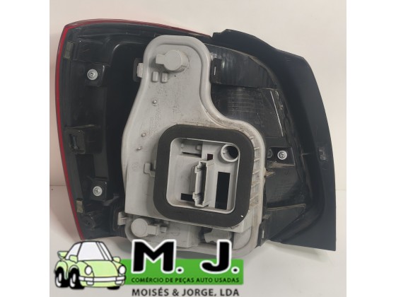 Farolim Stop Direito Volkswagen Polo Van 2009(217968)