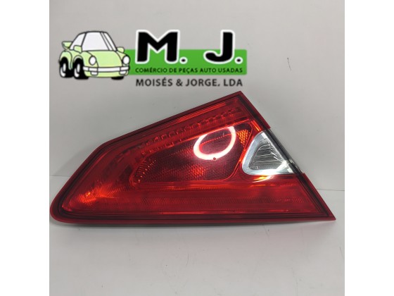 Farolim Tampa Mala Esquerdo Nissan Pulsar 2015(222128)