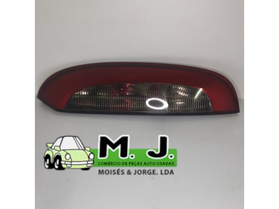Farolim Stop Direito Opel Corsa C 2002(235994)