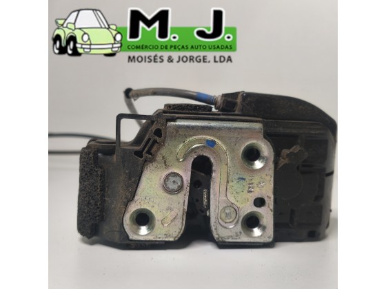 Fecho Porta Frente Direito Nissan Qashqai 2011(250485)