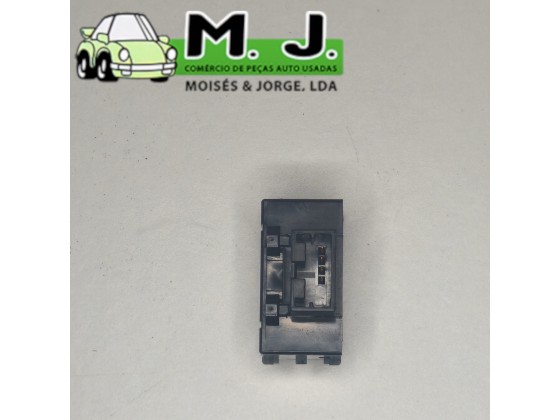 Botão Controlo Tração Nissan Qashqai 2011(250502)