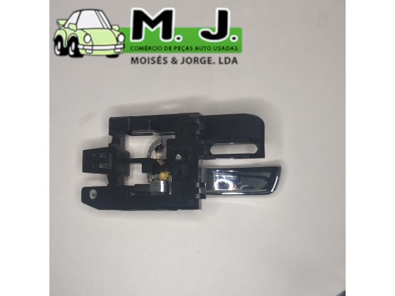 Puxador Porta Frente DIreita Nissan Qashqai 2011(250507)