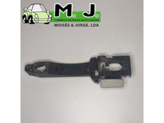 Suporte Puxador Porta Frente Direita Nissan Qashqai 2011-80610EB30B(250508)