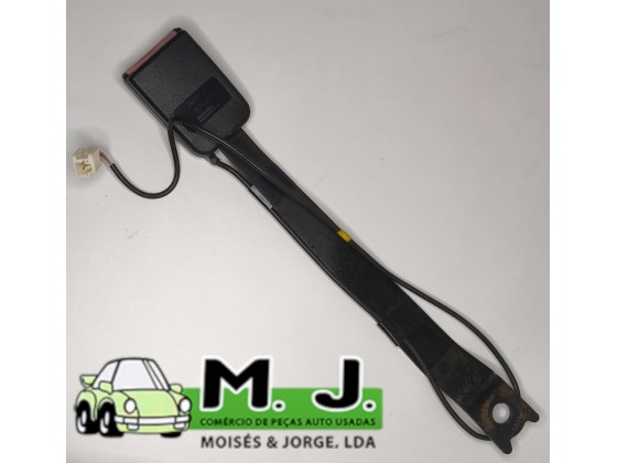 Encaixe Cinto Esquerdo Nissan Qashqai 2011-26842JD00C(250553)