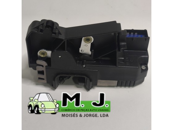 Fechadura Porta Frente Direita Renault Trafic 2004(8200042171)