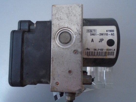 ABS Mazda 5 2.0 gasóleo refº 5n61-24 110-AC - 178284