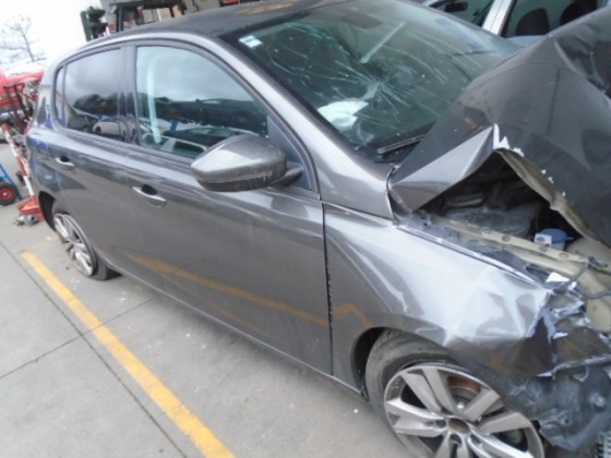 Peugeot 308 ll de 2018 1.6 hdi para peças