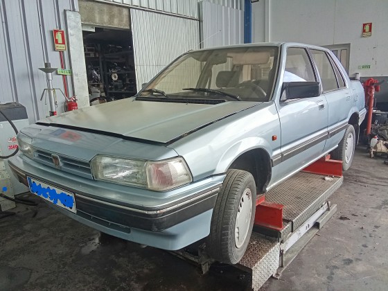 Rover 213 gasolina de 1987 para peças