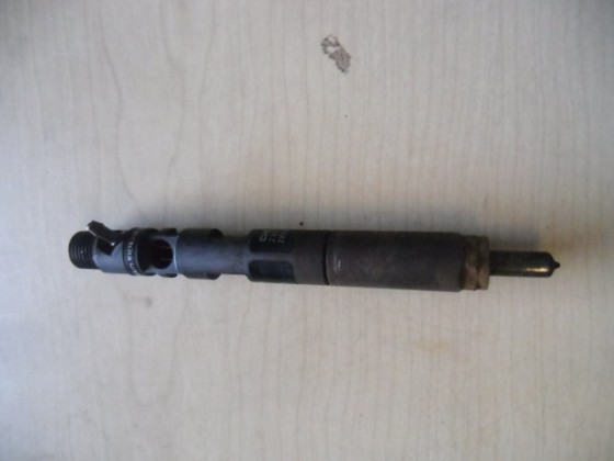Injector Renault Clio III 1.5dci inj24