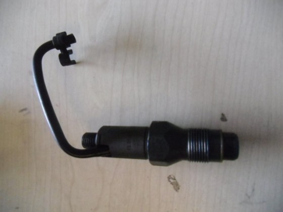 Injector Peugeot Partner 1.9D 1999 inj32