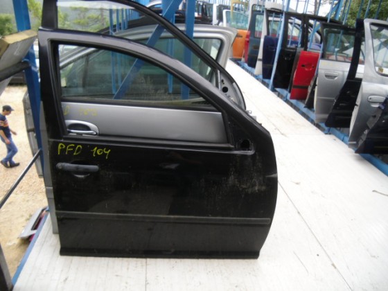 Porta Frente Direita Volkswagen Golf IV 2000 pfd104