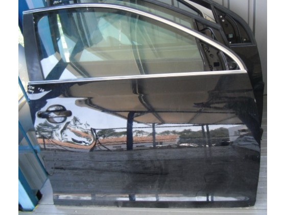 Porta Frente Direita Volkswagen Jetta 2009 pfd144