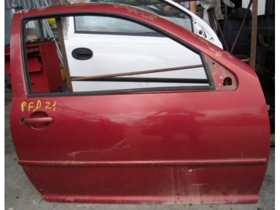 Porta Frente Direita Volkswagen Golf IV 1997 pfd21