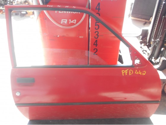 Porta Frente Direita Peugeot 205 1995 pfd442
