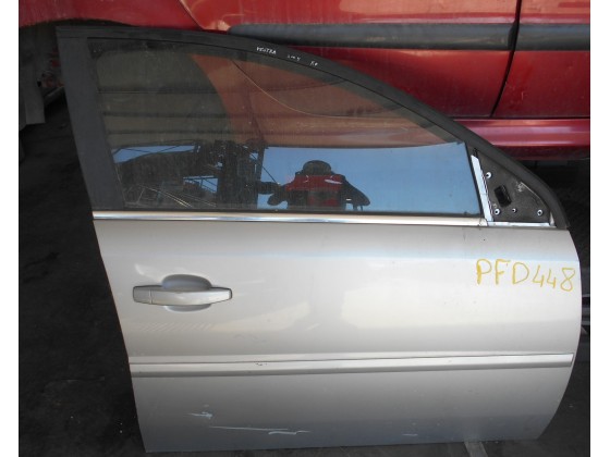 Porta Frente Direita Opel Vectra 2004 pfd448