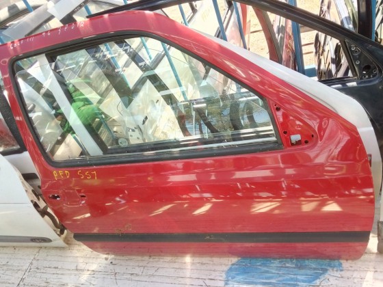 Porta Frente Direita Volkswagen Golf III 1996 pfd551