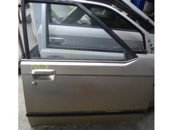 Porta Frente Direita Mazda 323 pfd7