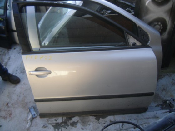 Porta Frente Direita VW Passat 2000 pfd722