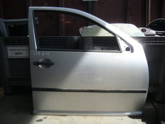 Porta Frente Direita VW Golf IV 2001 pfd819