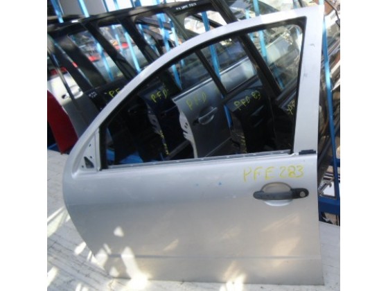 Porta Frente Esquerda Skoda Fabia 2004 pfe283