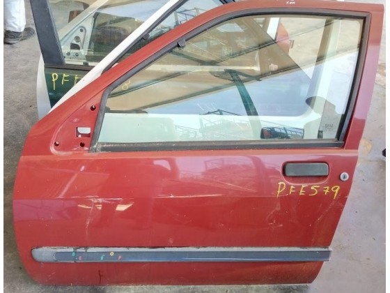 Porta Frente Esquerda Renault Clio 1995 pfe579