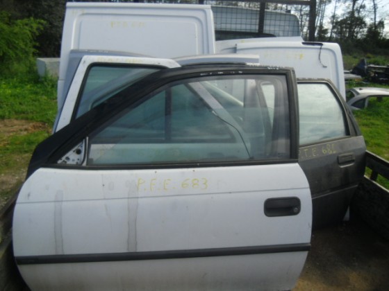Porta Frente Esquerda Opel Astra F 3 Portas 1997 pfe683