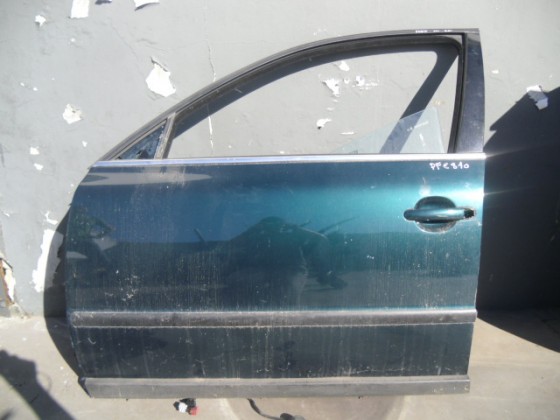 Porta Frente Esquerda VW Passat 2001 pfe810