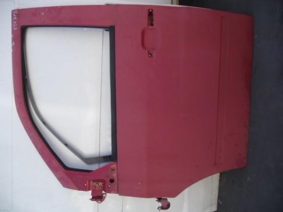 Porta Frente Esquerda Mercedes Vito 1997 pfe875