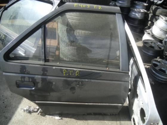 Porta Tras Direita Peugeot 405 ptd701