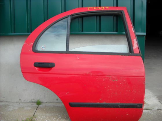 Porta Tras Direita Nissan Almera 2000 ptd739