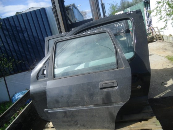 Porta Trás Esquerda Citroen AX 1993 pte681