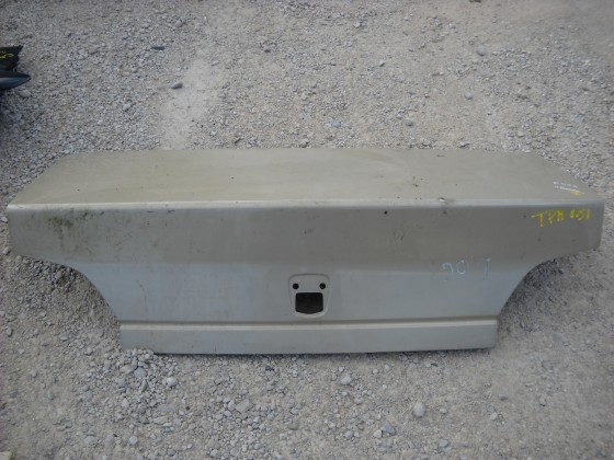 Tampa Mala Peugeot 406 4 Portas 1999 tpm151