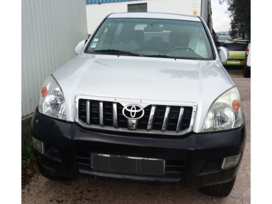 Toyota Land Cruiser 4 J120 3.0 D4D 4x4 de 2007 para Peças