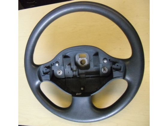 Volante Renault Clio 2000 v37