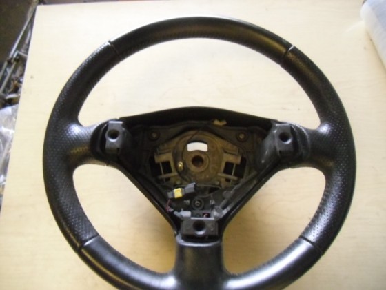 Volante Peugeot 307 2006 v49