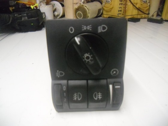 Interruptor Luzes Corsa C, 2003