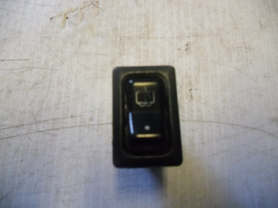 Botão Escova Trs Mazda 323 1982 BE1