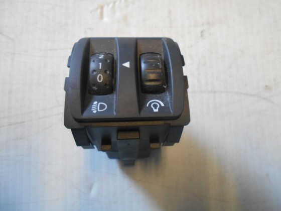 Botão Regular Luzes Renault Twingo II 2010 BRL11