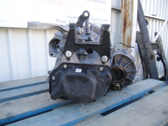 Caixa velocidades VW Polo 1.2 gasolina 2003 cv389