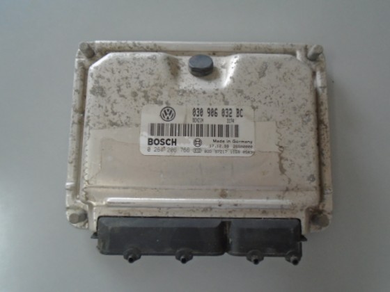 Centralina Motor VW Polo 2000 1.0 gasolina refº 030906032 BC - 173460