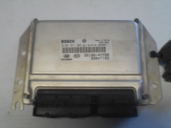 Centralina Motor Bosch Kia Sorento 2.5 CRDI 2009 cm154