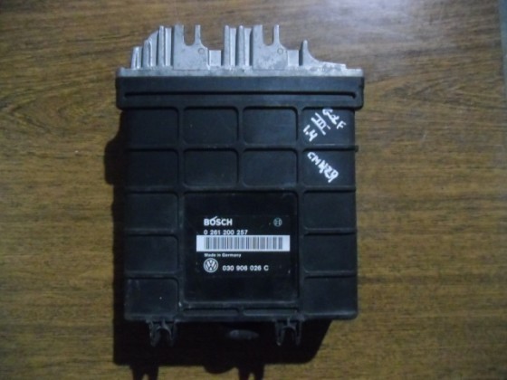 Centralina Motor VW Golf III 1.4 cm429