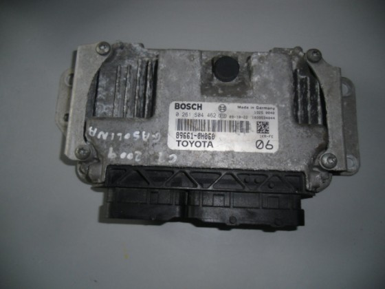 Centralina Motor Citroen C1Bosch 0261504462 cm536 