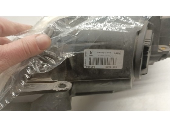 Farol Direito Opel Corsa D (210046)