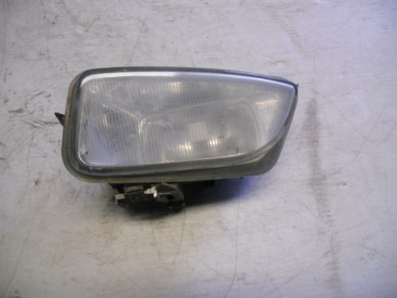 Farol Nevoeiro Esq Citroen Saxo 2001 FN5