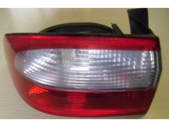 Farolim Traseiro Esquerdo Renault Laguna 2001 ft85